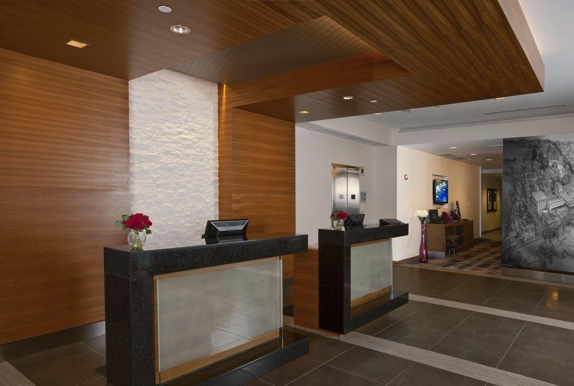 Six South St. Hotel Hanover Bagian luar foto